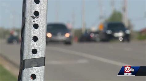 Leawood Police: 2 separate overnight crashes leave 3 men dead.